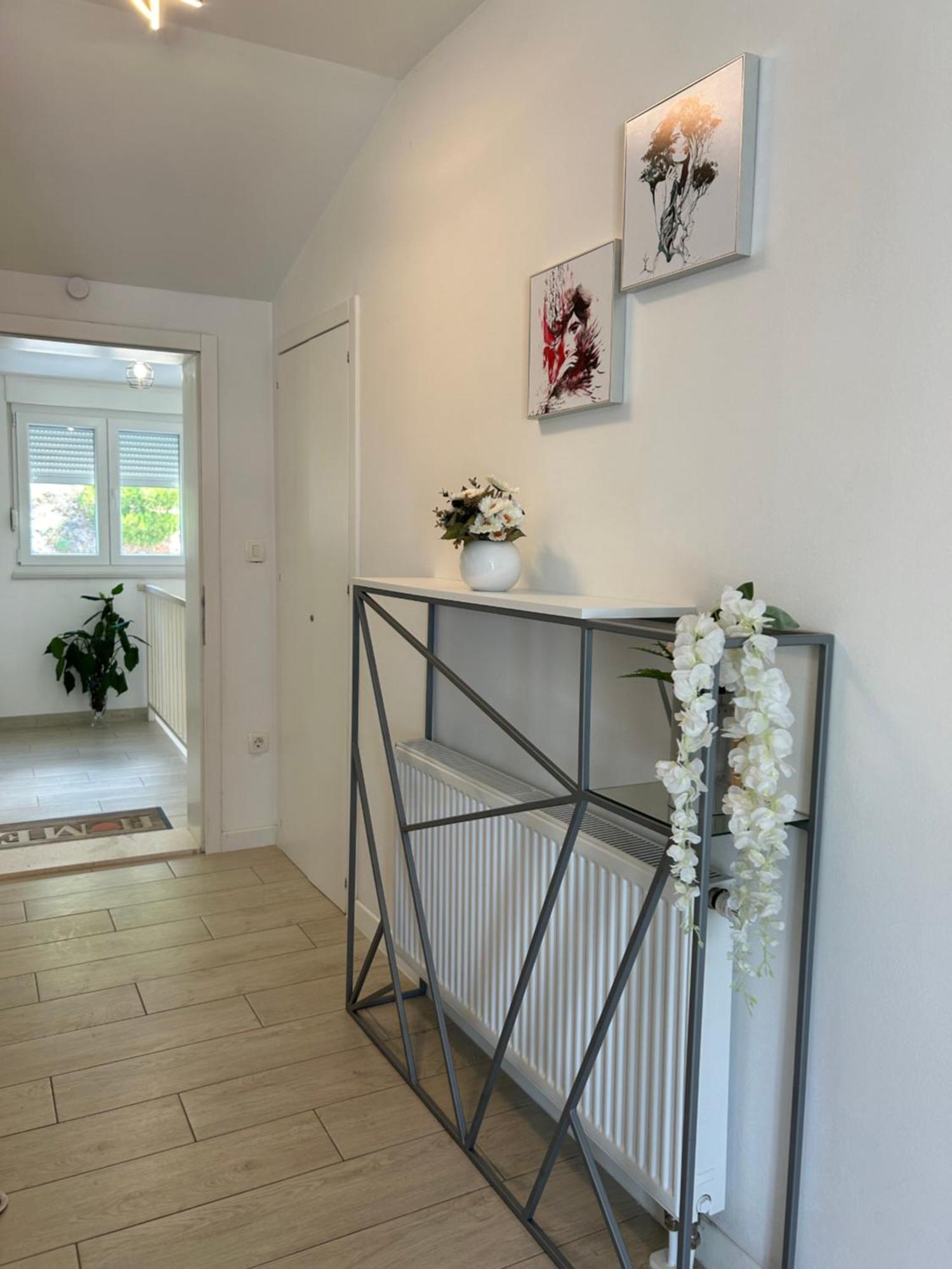 Apartman Mili Baška Voda エクステリア 写真