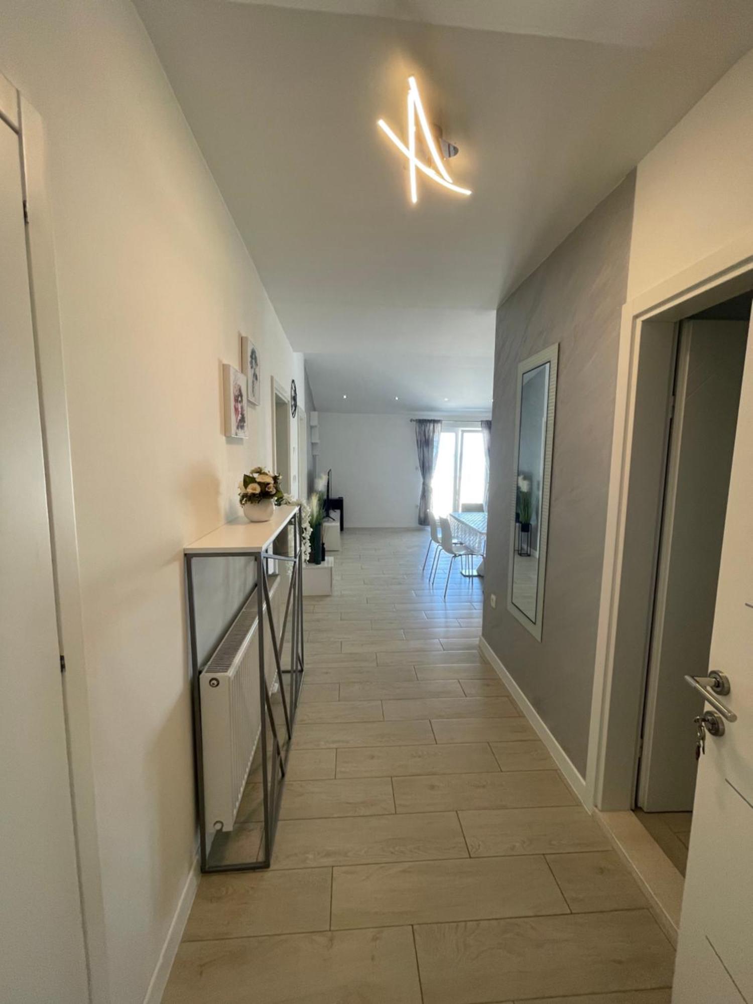 Apartman Mili Baška Voda エクステリア 写真
